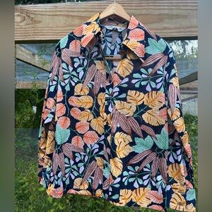 Vintage 70s oversized collar fall Colorful Leaf Print Button-Up Shirt small